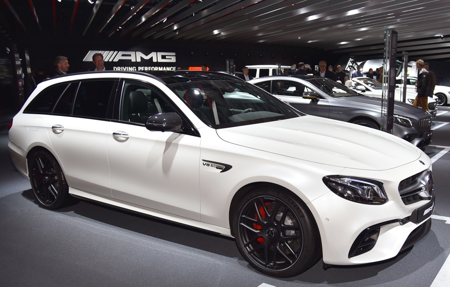 Mercedes-Benz E-class E 300 (258 Hp) EQ Boost G-TRONIC