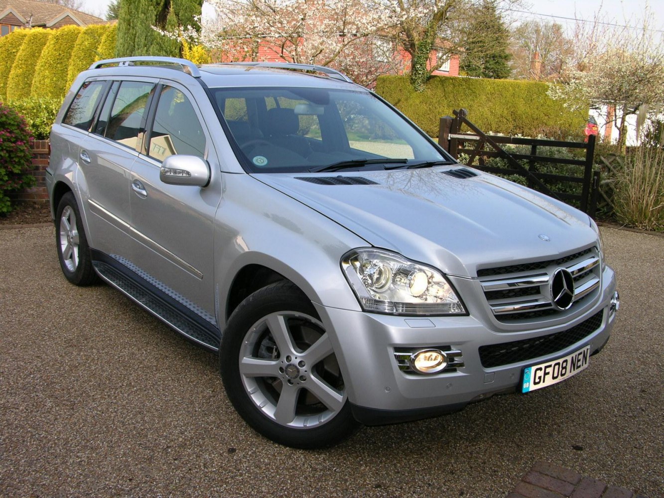 Mercedes-Benz GL