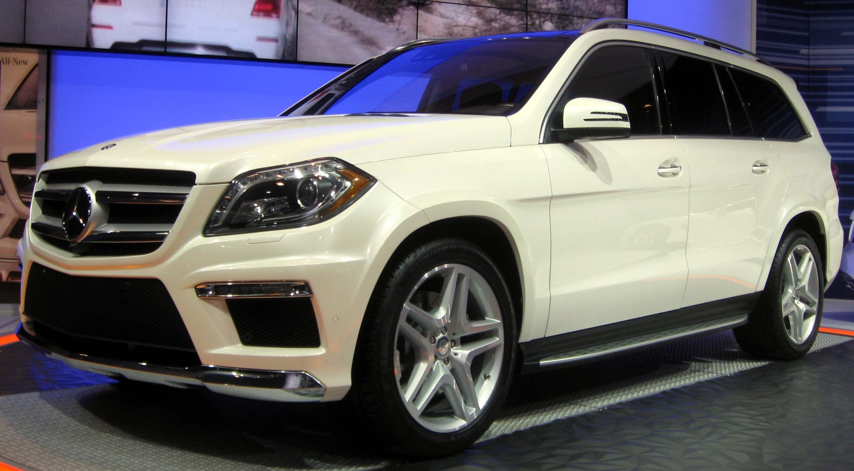 Mercedes-Benz GL GL 500 (435 Hp) 4MATIC G-TRONIC