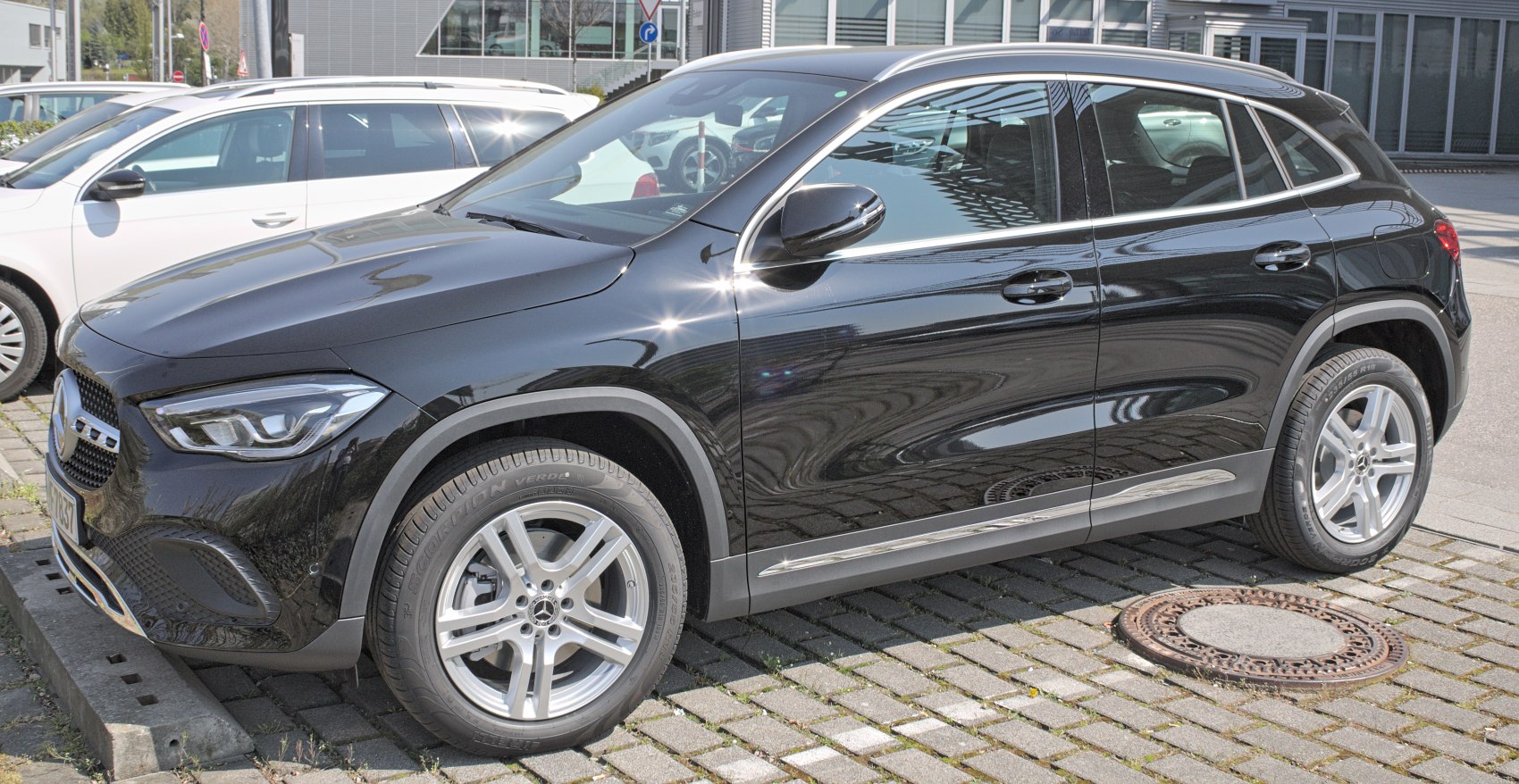 Mercedes-Benz GLA AMG GLA 45 (387 Hp) 4MATIC+ DCT