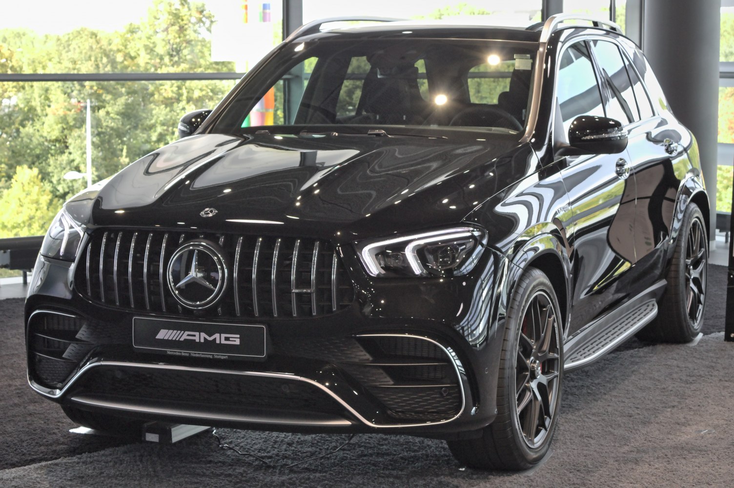 Mercedes-Benz GLE AMG GLE 63 V8 (571 Hp) EQ Boost 4MATIC+ TCT