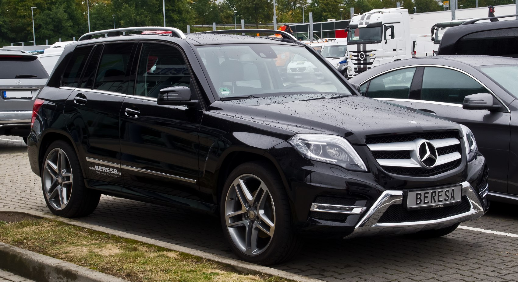 Mercedes-Benz GLK GLK 200 CDI (143 Hp)