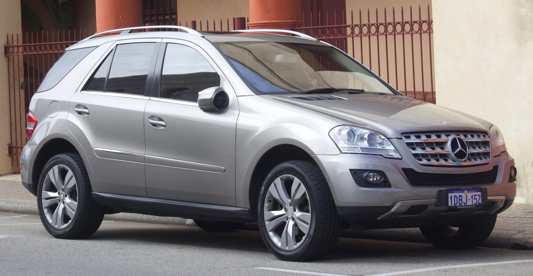 Mercedes-Benz M-class ML 350 V6 (272 Hp) 4MATIC 7G-TRONIC