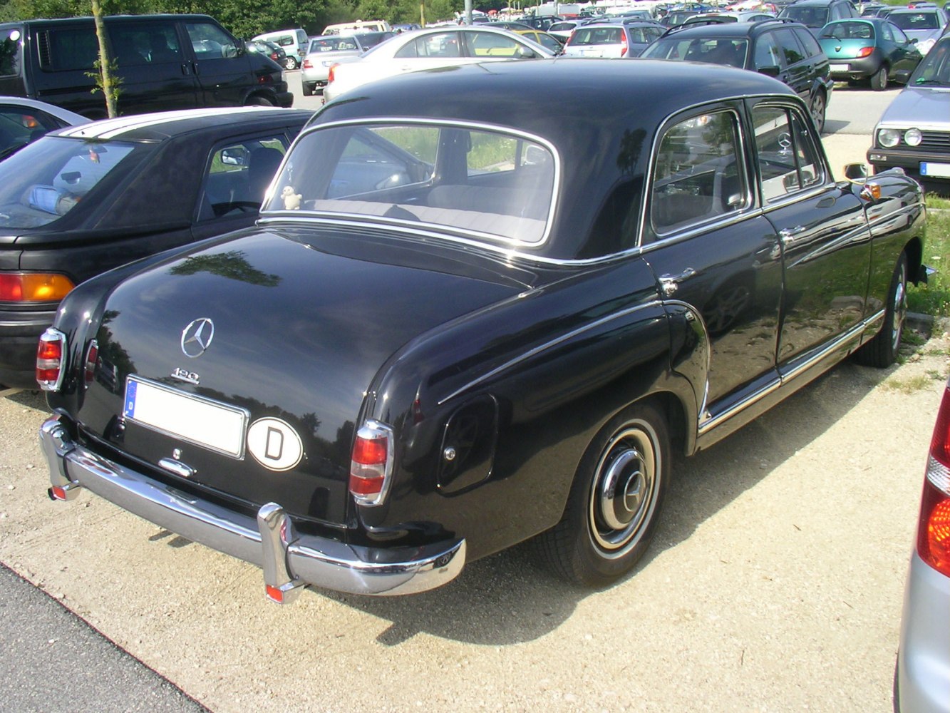 Mercedes-Benz Ponton 190 (75 Hp)