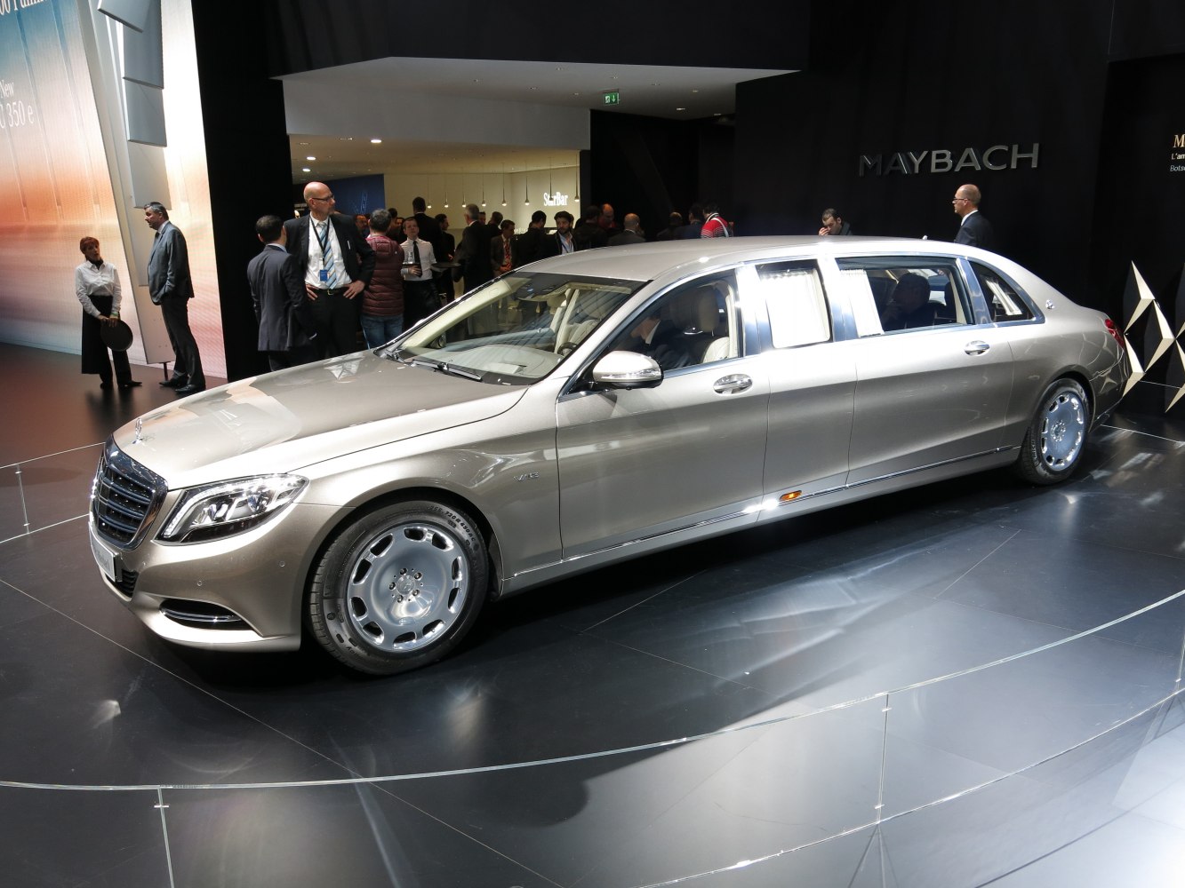 Mercedes-Benz S-class S 600 V12 (530 Hp) G-TRONIC