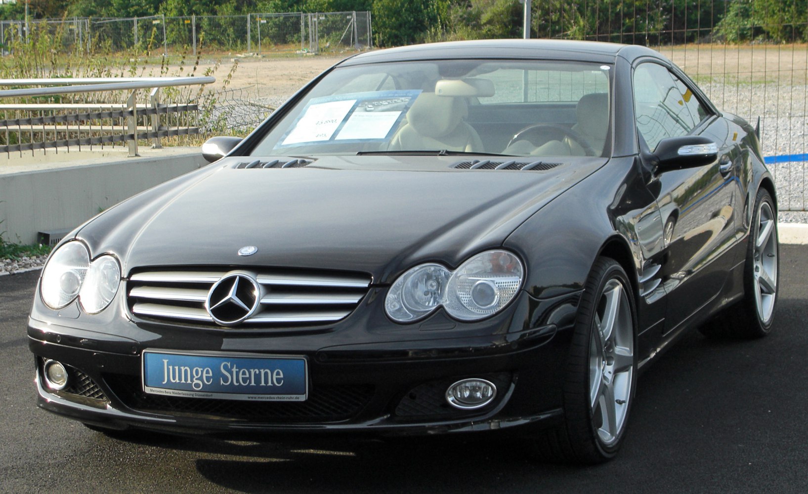 Mercedes-Benz SL SL 600 V12 (517 Hp) Automatic