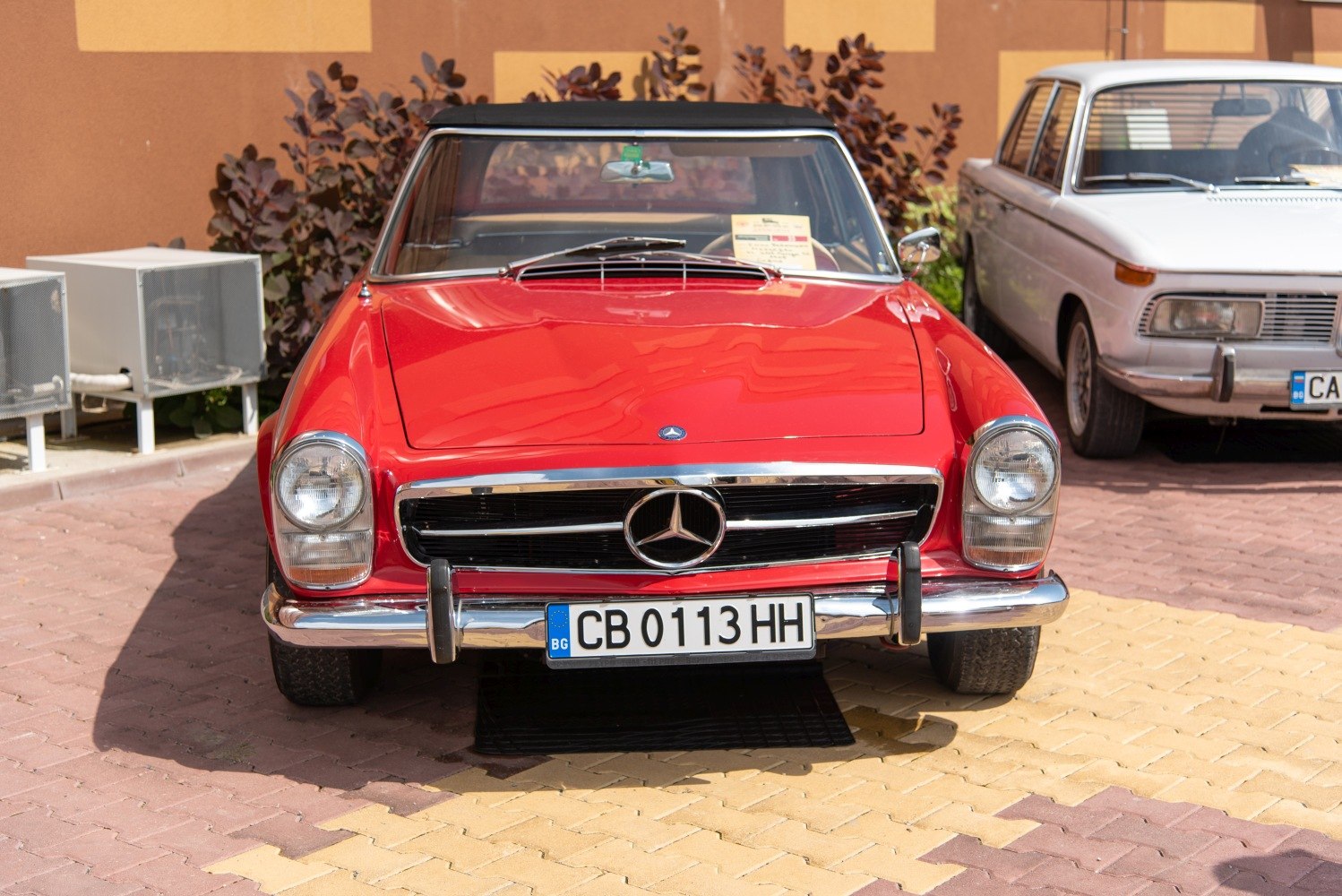 Mercedes-Benz SL 280 SL (170 Hp) Manual 4-speed