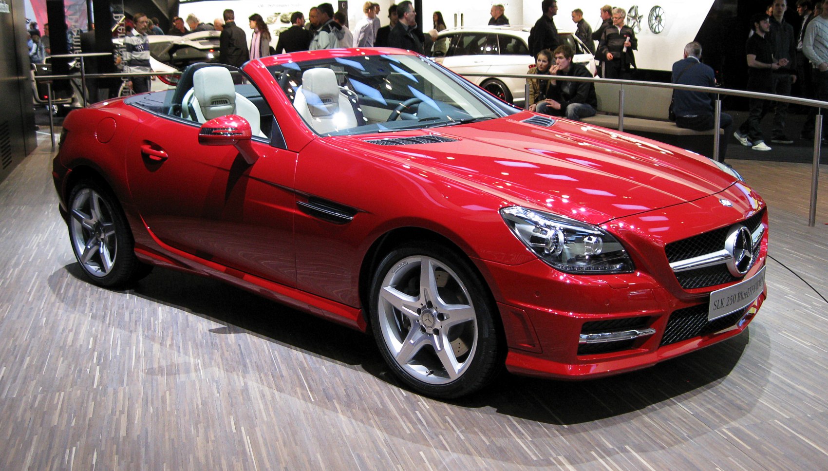 Mercedes-Benz SLK AMG SLK 55 V8 (421 Hp) 7G-TRONIC PLUS