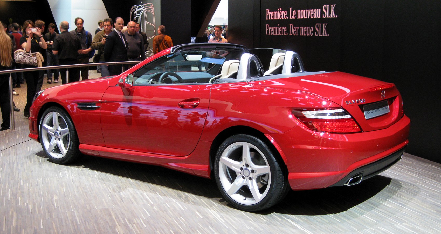 Mercedes-Benz SLK AMG SLK 55 V8 (421 Hp) 7G-TRONIC PLUS