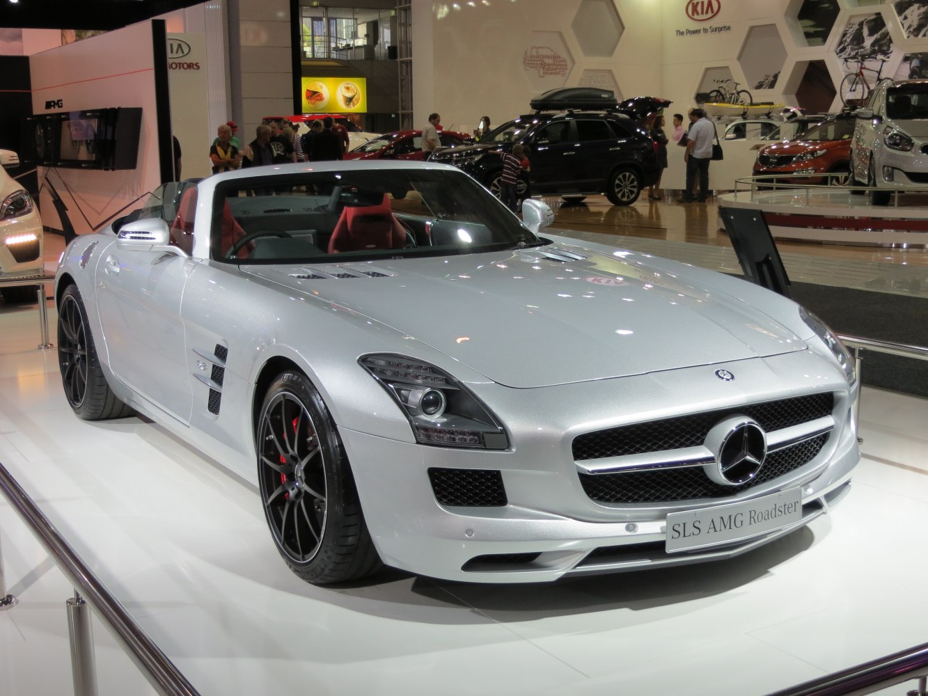 Mercedes-Benz SLS AMG GT 6.2 (592 Hp) DCT