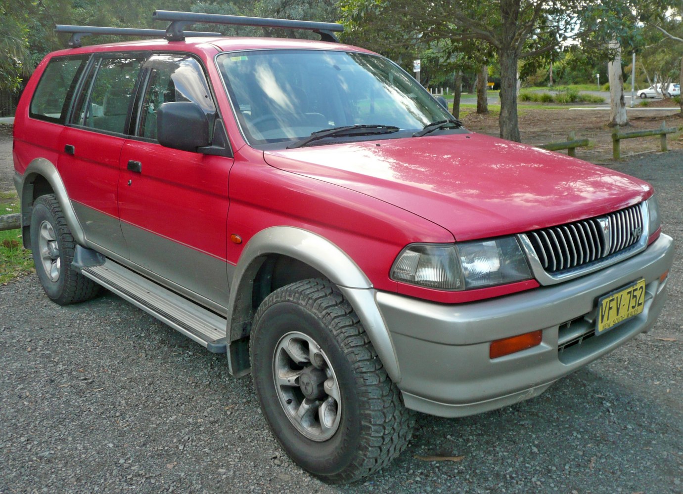 Mitsubishi Challenger 3.0 i V6 24V (185 Hp)