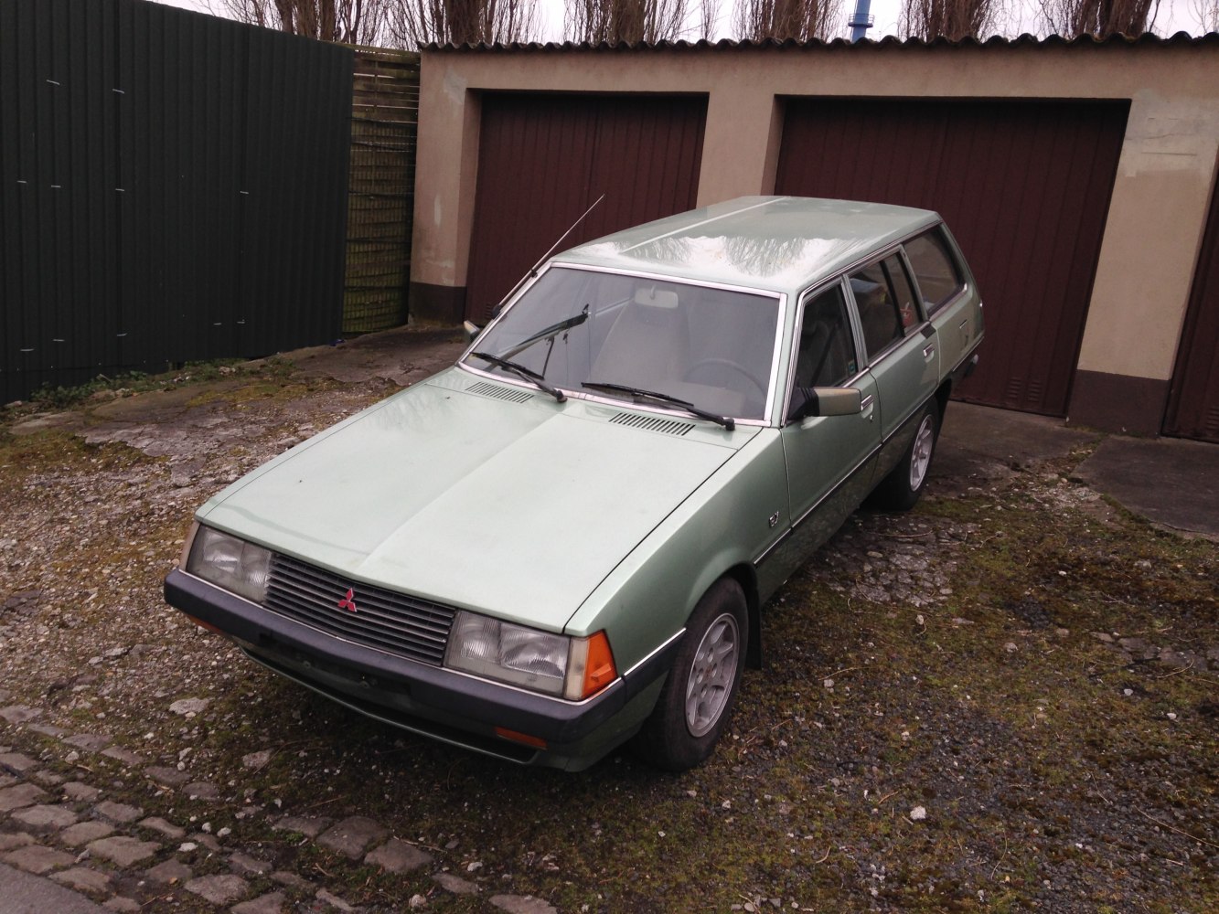 Mitsubishi Galant 2.3 Turbo-D (A167V) (84 Hp)