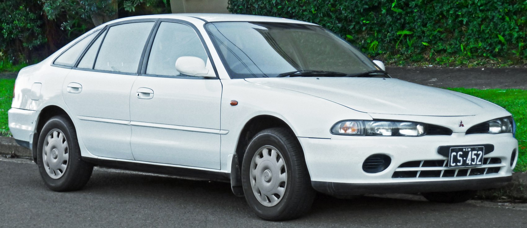 Mitsubishi Galant 2.0 GLSI (E55A) (137 Hp) Automatic