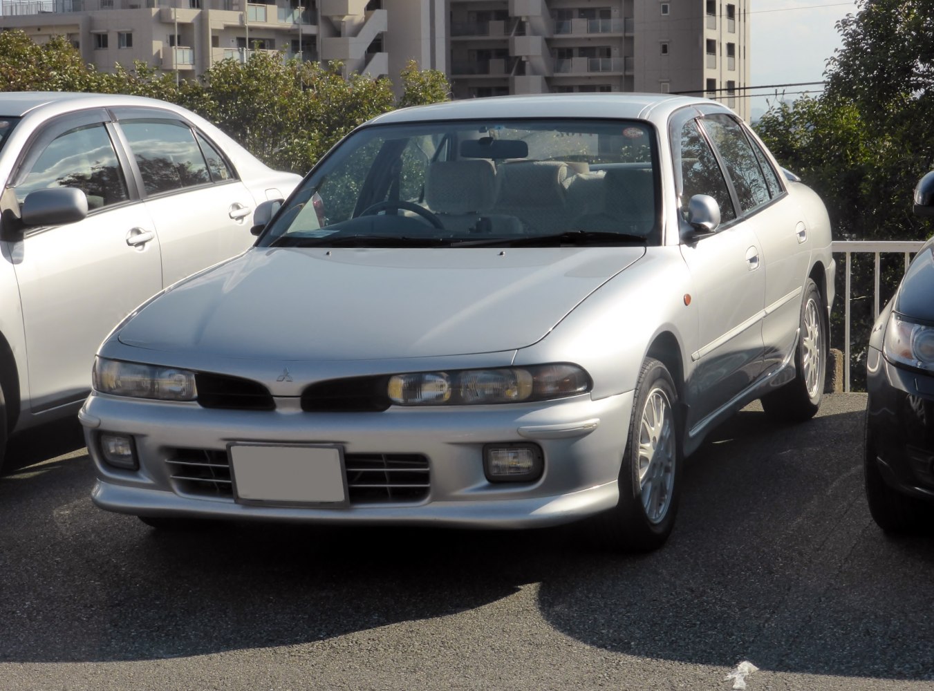 Mitsubishi Galant 1.8 i (135 Hp)