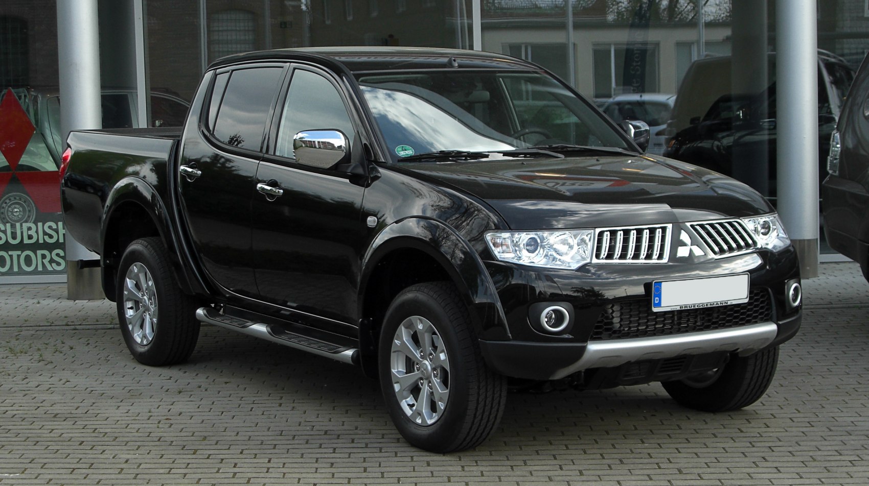 Mitsubishi L200 2.5 DI-D (136 Hp)