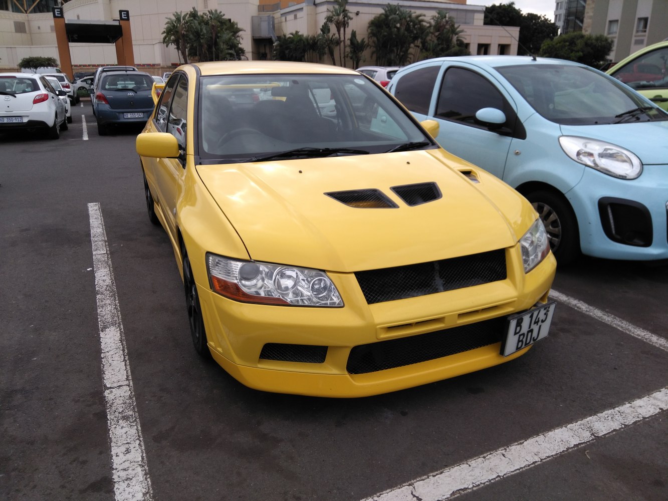 Mitsubishi Lancer Evolution 2.0 T (280 Hp) 4WD