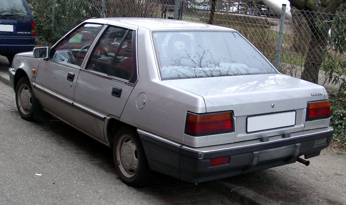 Mitsubishi Lancer 1.2 (55 Hp)