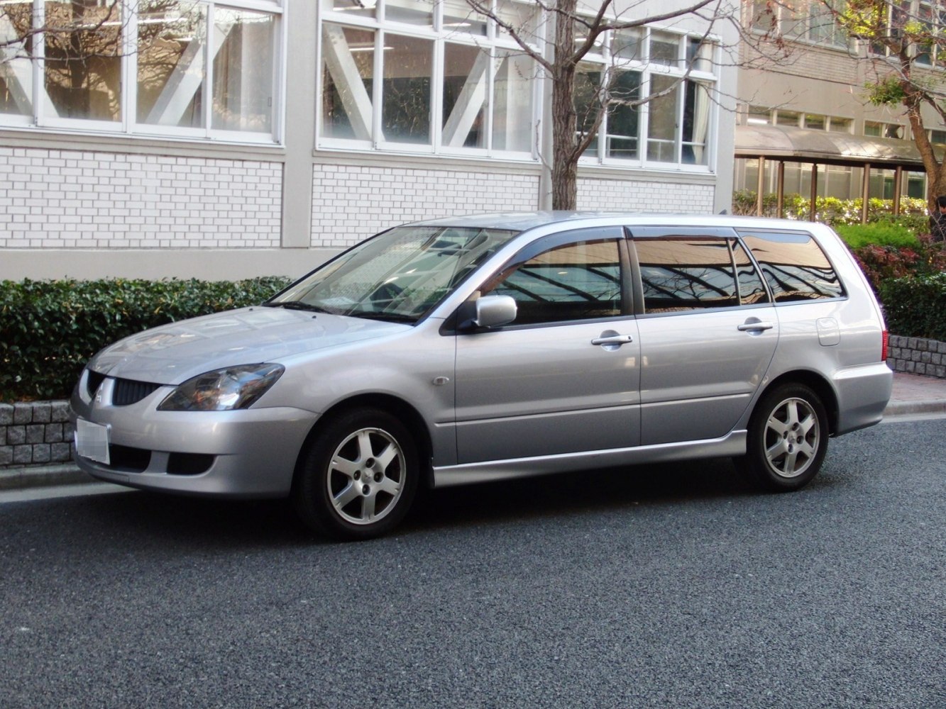 Mitsubishi Lancer 1.6 i 16V (98 Hp) Automatic