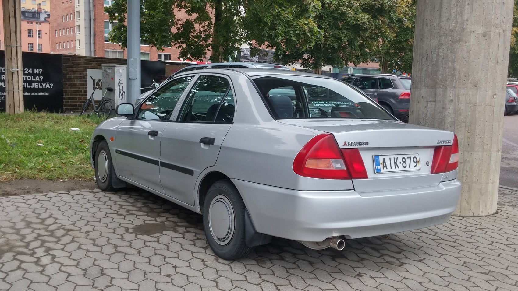 Mitsubishi Lancer 1.8 GSR (205 Hp)