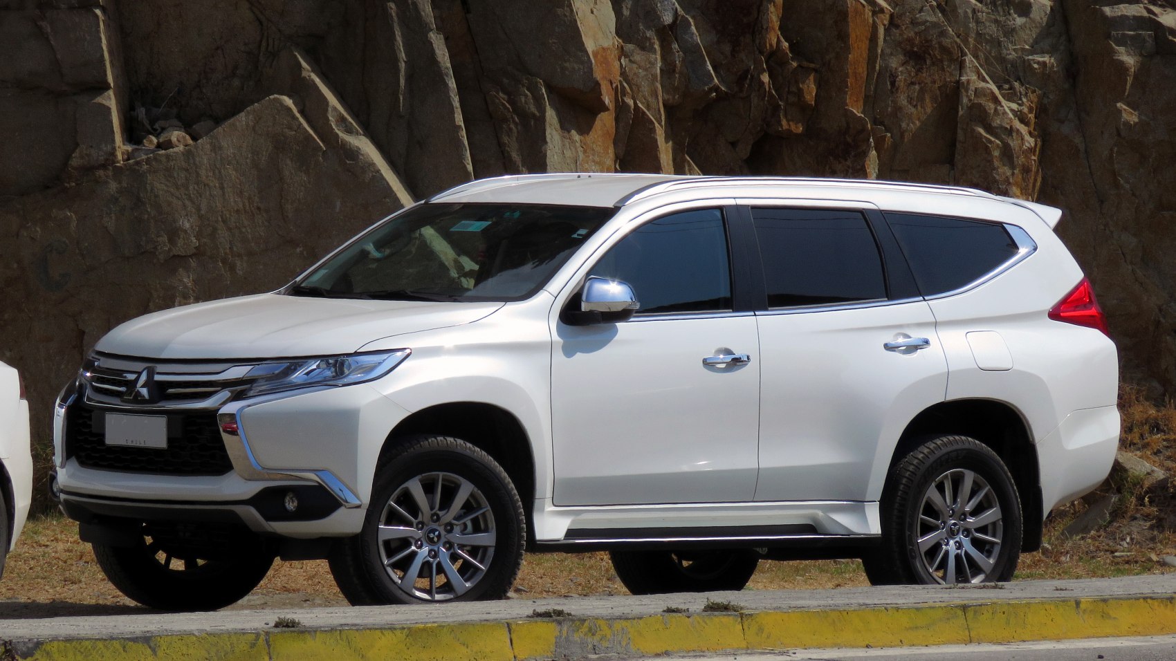 Mitsubishi Montero Sport