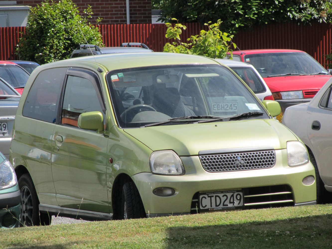 Mitsubishi Pistachio 1.1 GDI (74 Hp)