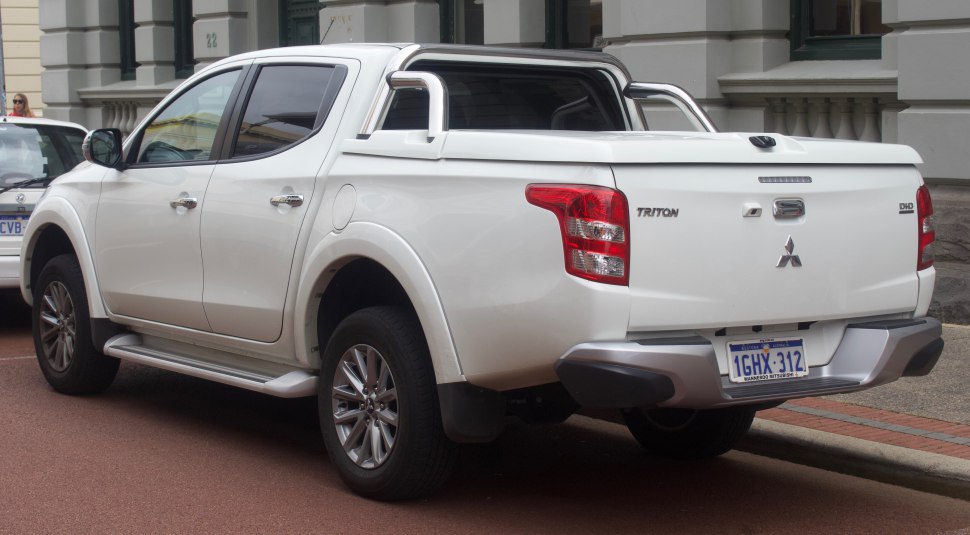 Mitsubishi Triton 2.5 DI-D (178 Hp) 4WD