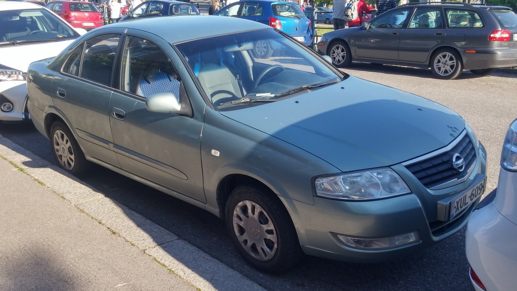 Nissan Almera 1.6 i 16V (107 Hp) Automatic