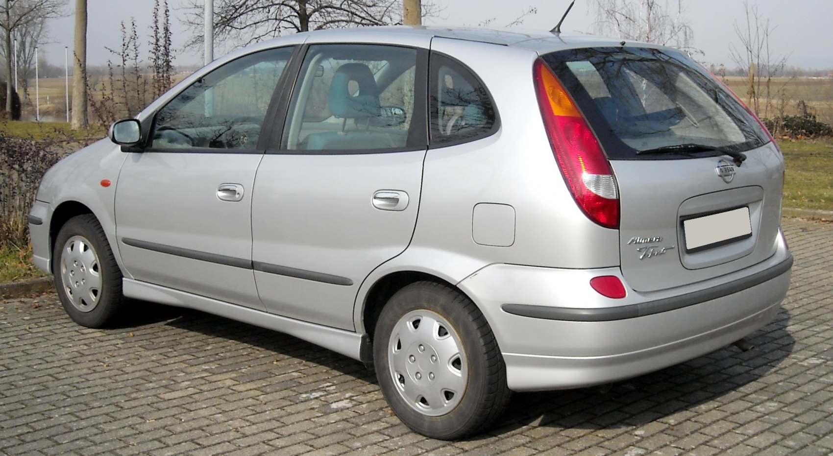 Nissan Almera 2.0 (136 Hp) CVT