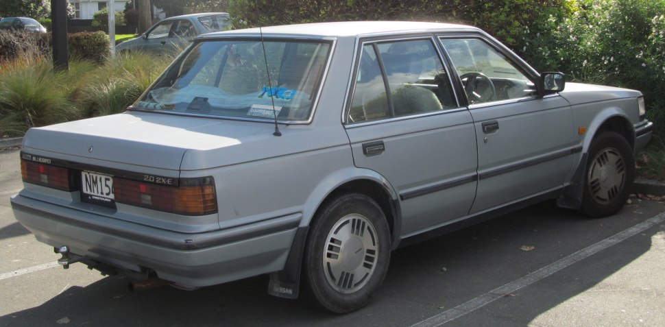 Nissan Bluebird 2.0i (105 Hp)