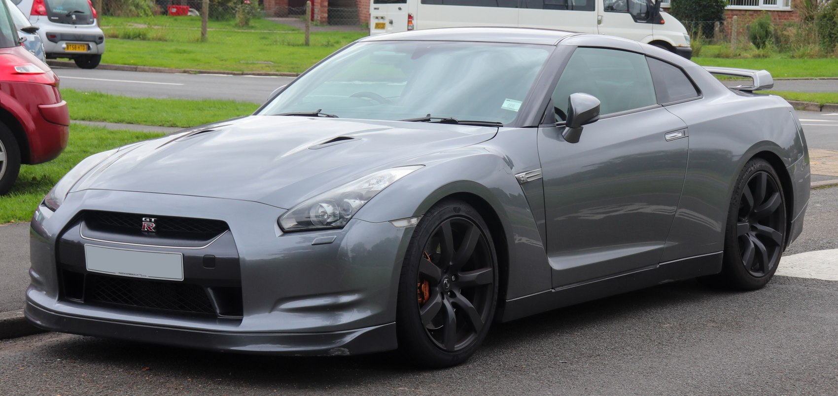 Nissan GT-R 3.8 V6 (485 Hp) AWD DCT