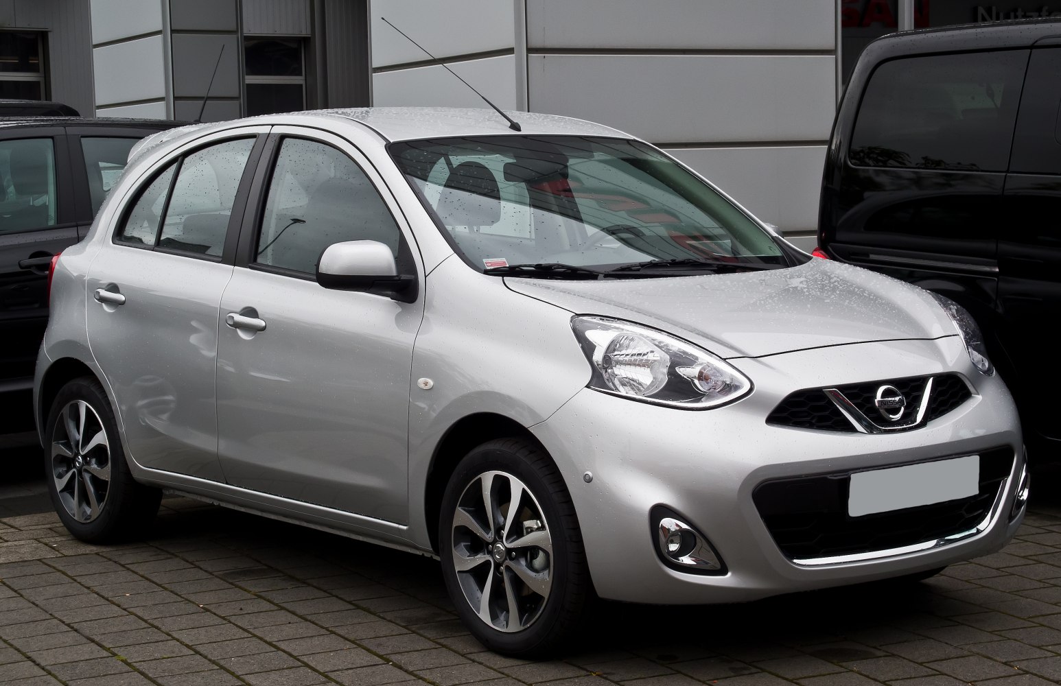 Nissan Micra 1.2 (80 Hp)