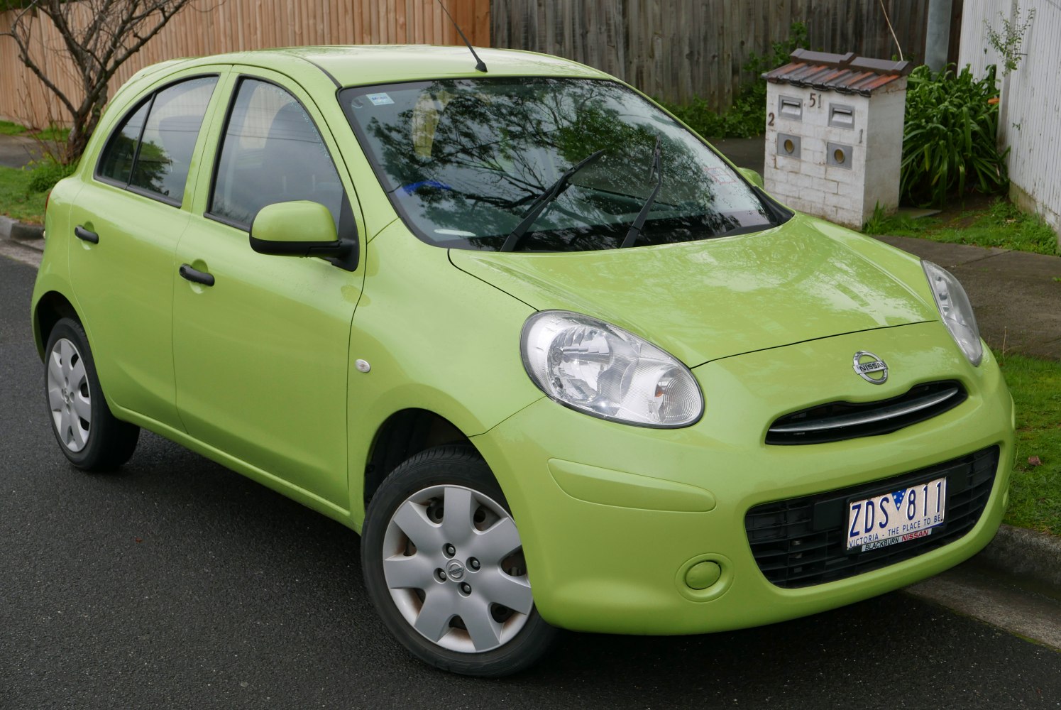 Nissan Micra 1.2 DIG-S (98 Hp)