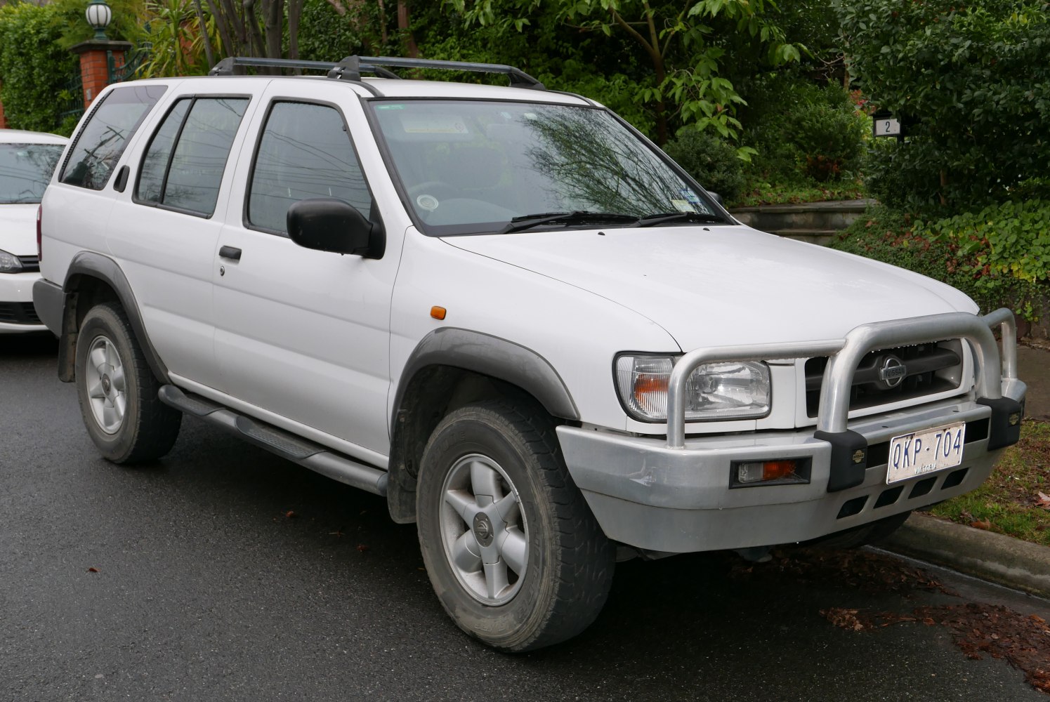 Nissan Pathfinder 3.5 i V6 24V LE (243 Hp) 4WD