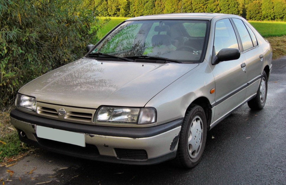 Nissan Primera 1.6 (90 Hp)