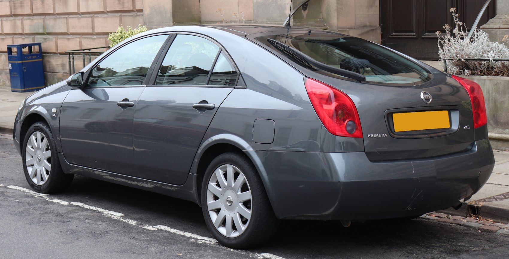 Nissan Primera 1.8 i 16V (116 Hp)