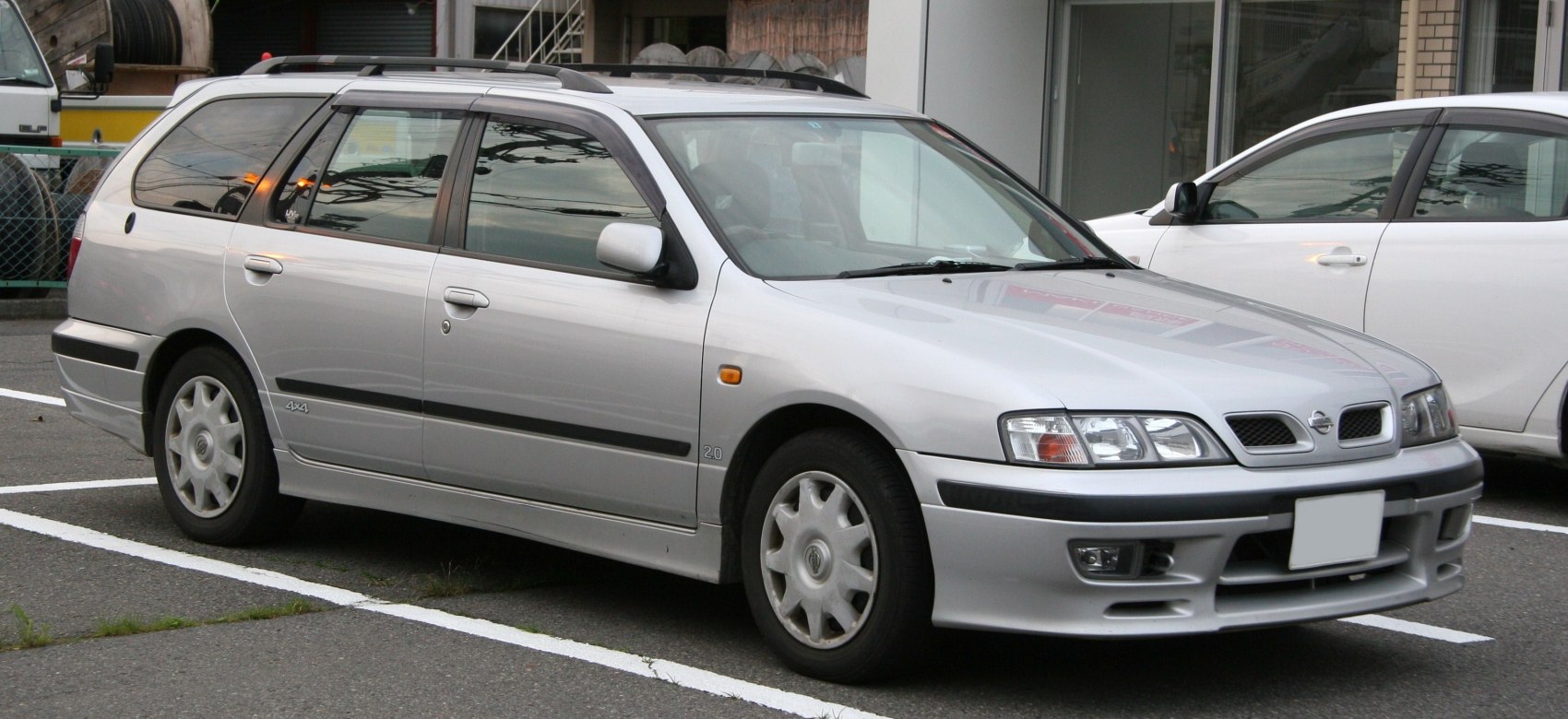 Nissan Primera 2.0 16V (140 Hp)