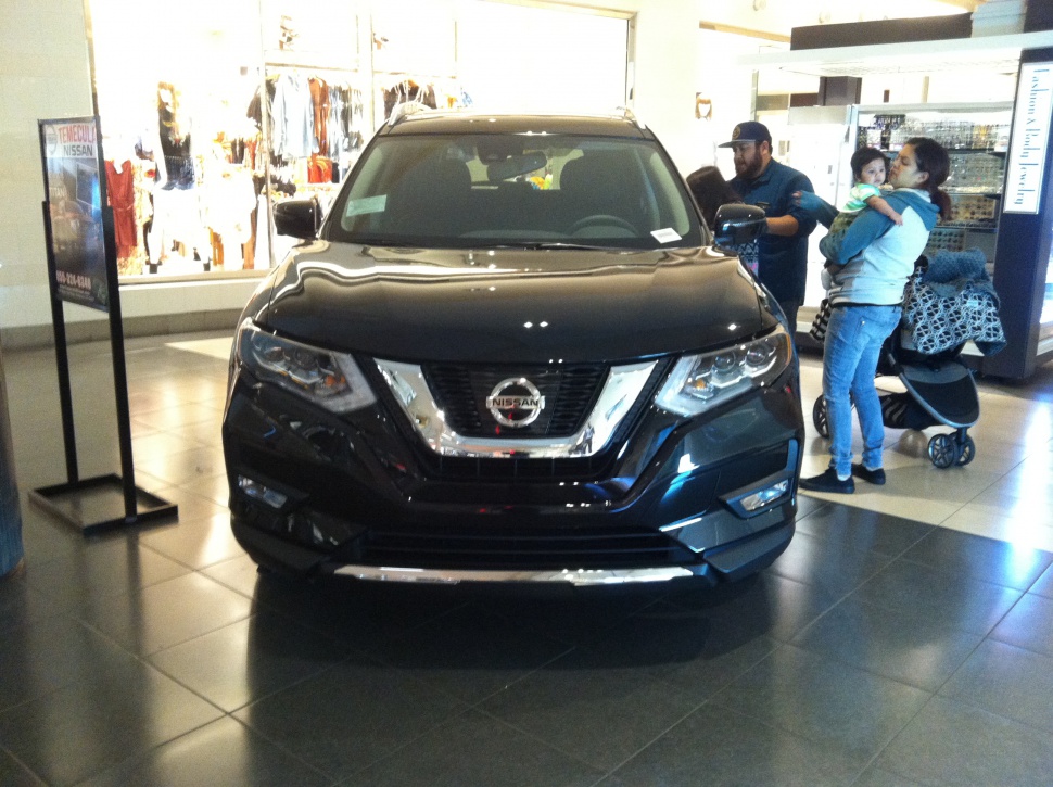 Nissan Rogue 2.5 (170 Hp) AWD Automatic