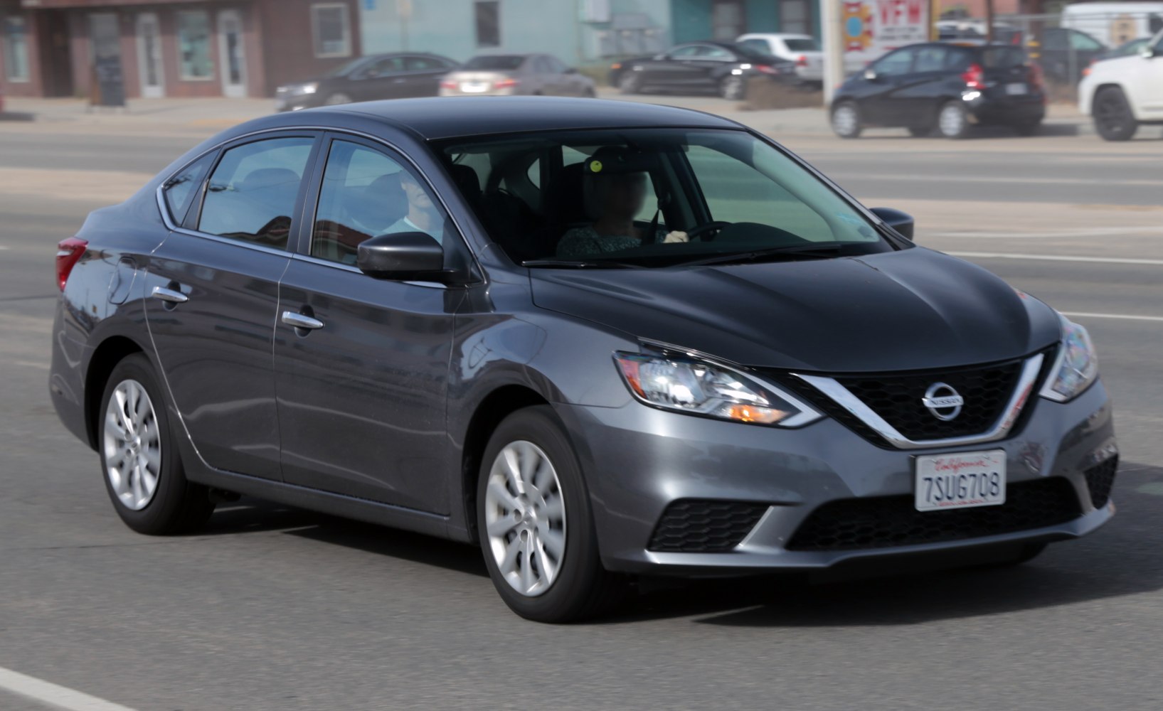 Nissan Sentra NISMO 1.6 (188 Hp)