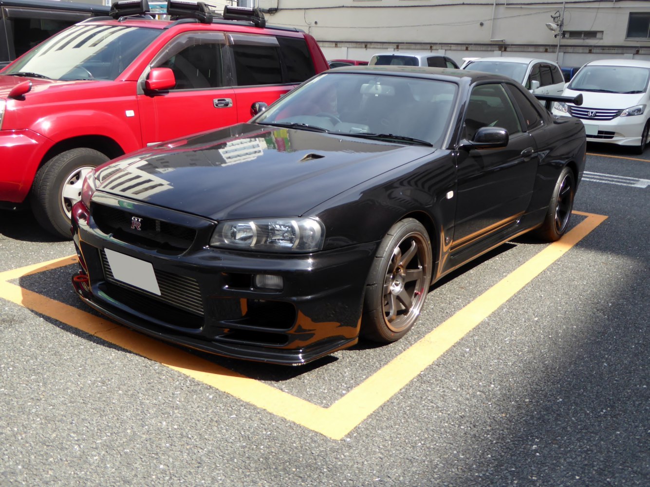 Nissan Skyline 2.6 i 24V Turbo 4WD (280 Hp)