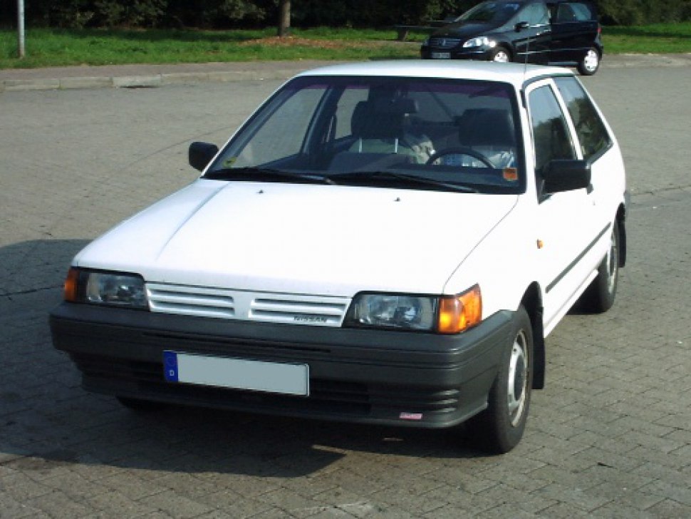 Nissan Sunny 1.4 LX (75 Hp)