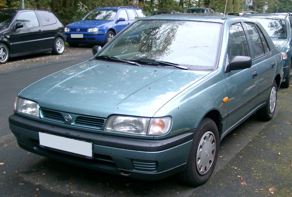 Nissan Sunny 1.6i 16V (110 Hp)