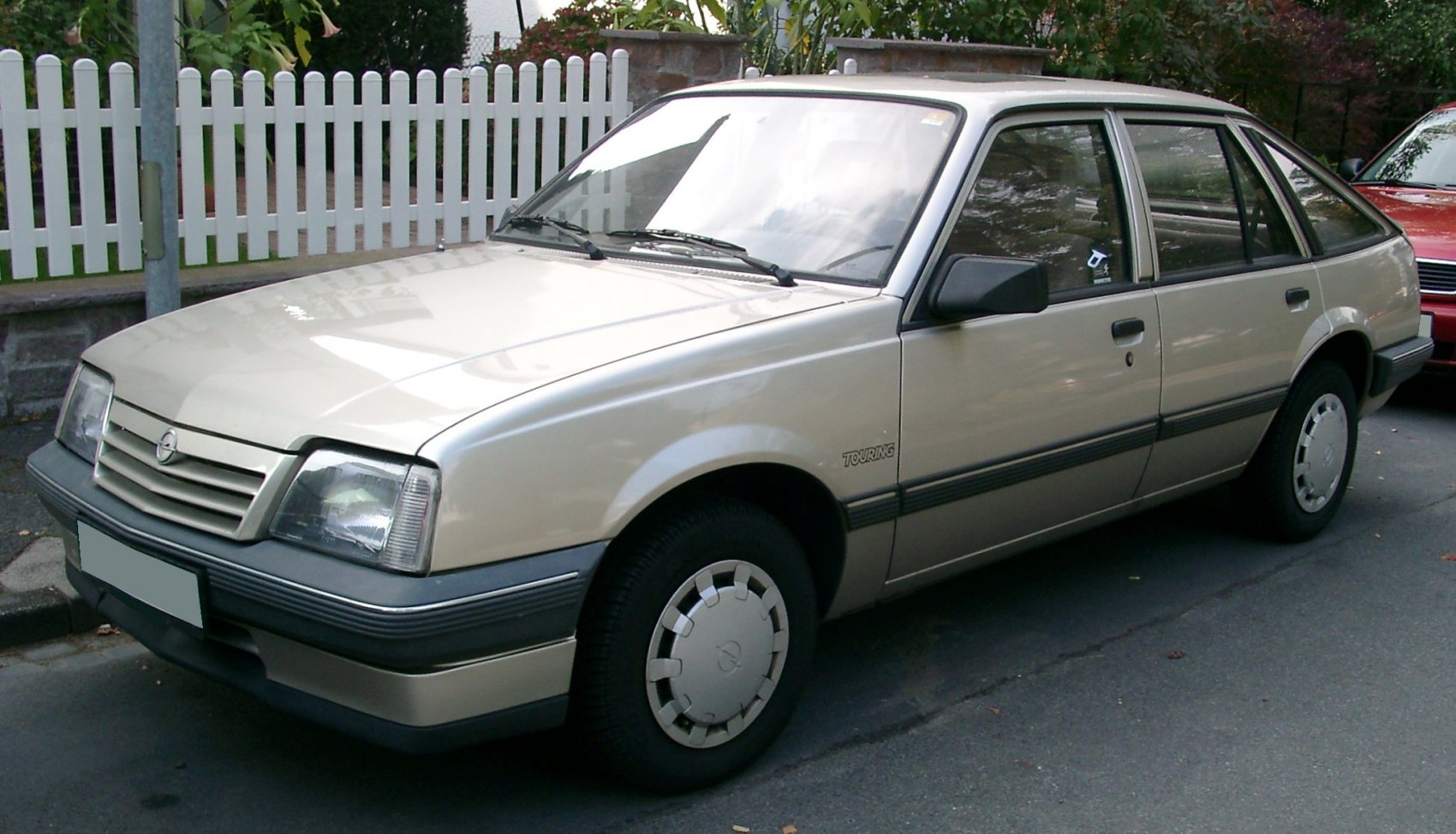 Opel Ascona 1.8 (84 Hp)