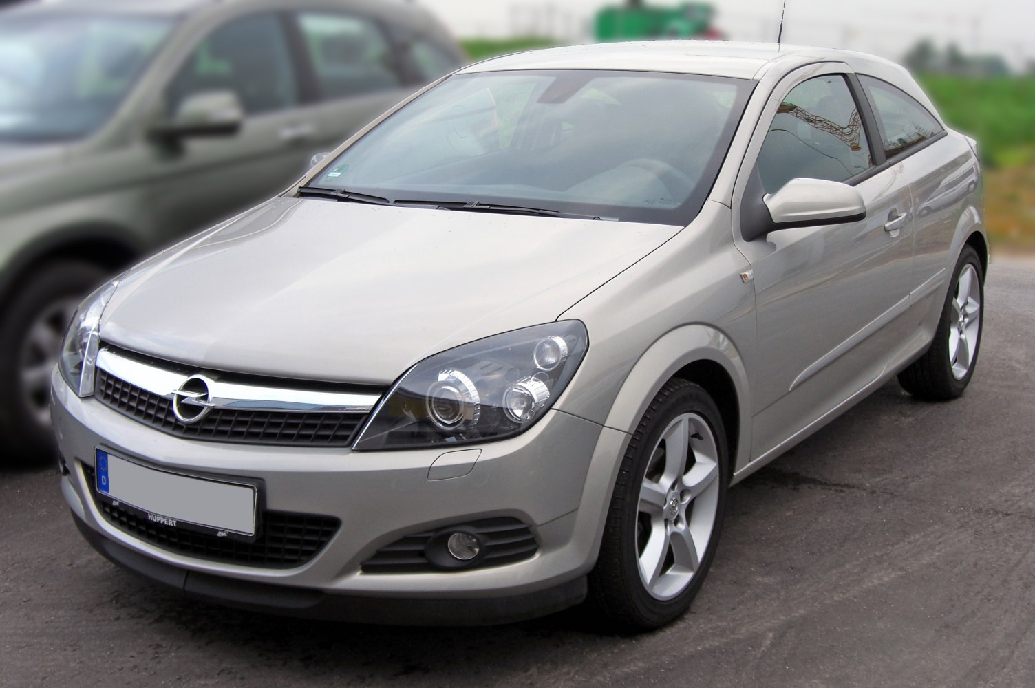 Opel Astra 2.0 Turbo ECOTEC (200 Hp)