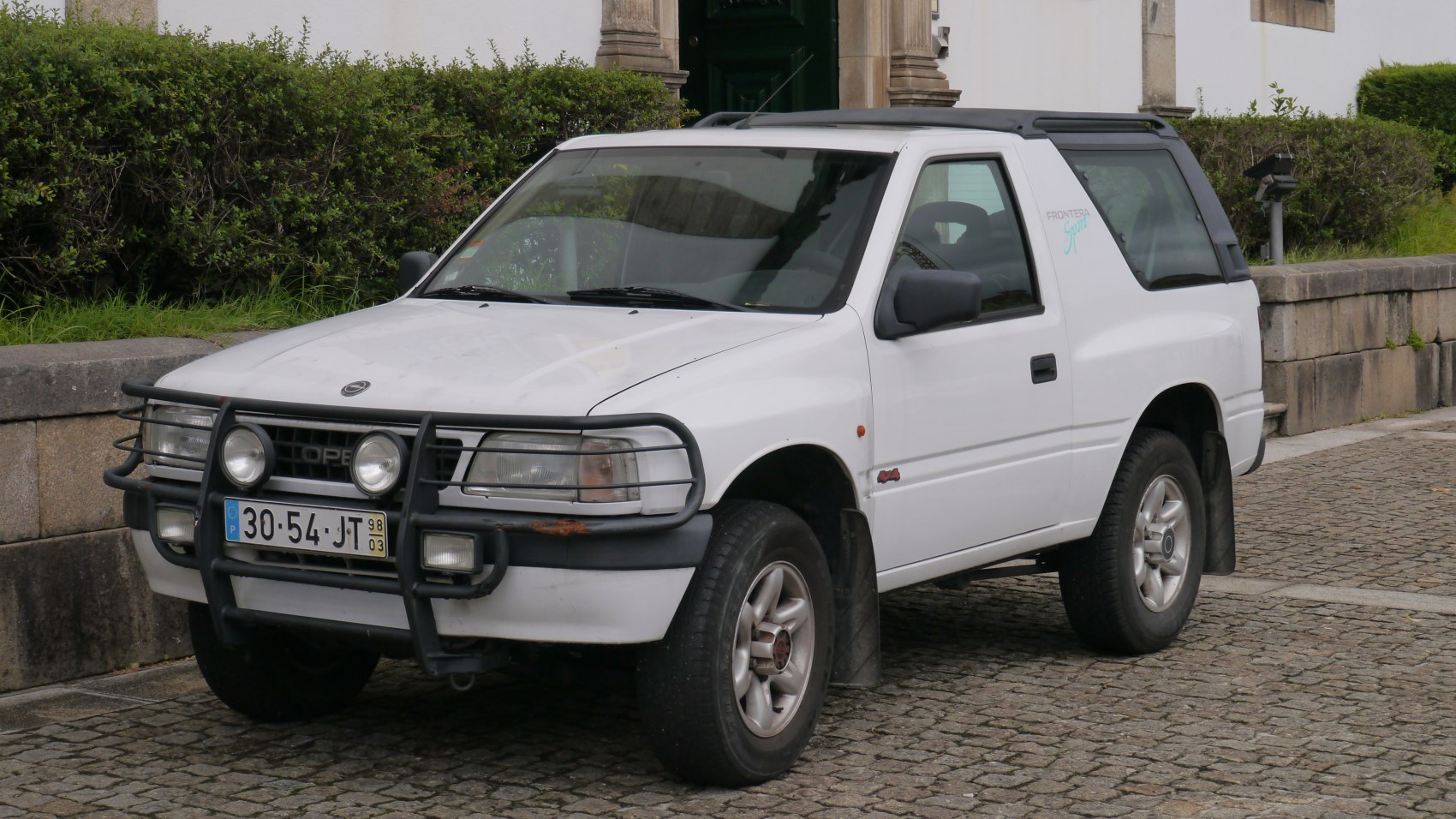 Opel Frontera 2.8 TD (113 Hp) 4x4