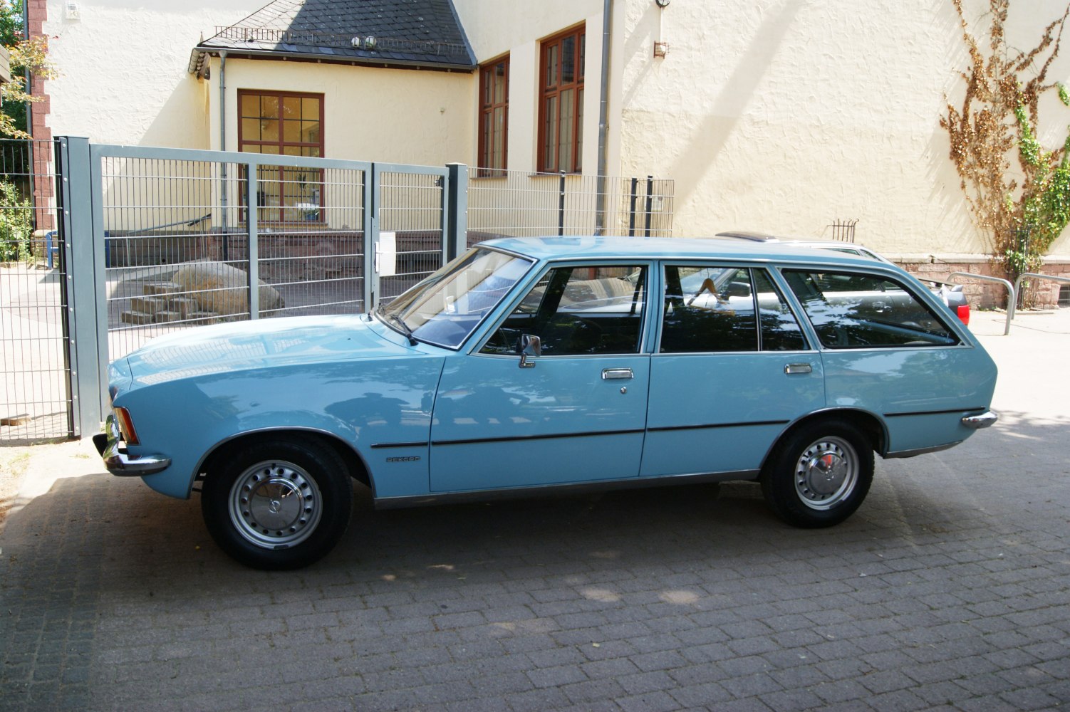 Opel Rekord 1.7 (60 Hp)