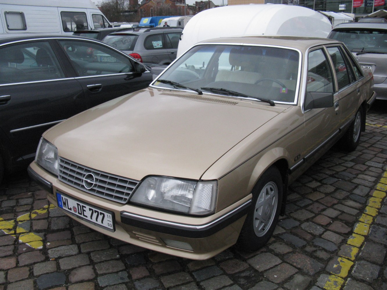 Opel Senator 2.2i (115 Hp) Automatic