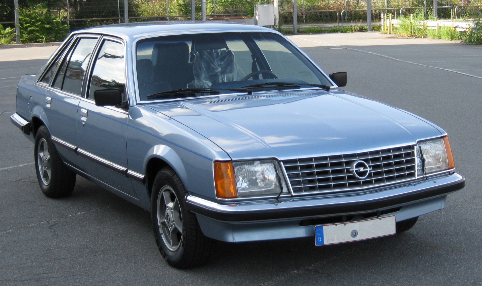 Opel Senator 3.0 E V6 (180 Hp) Automatic