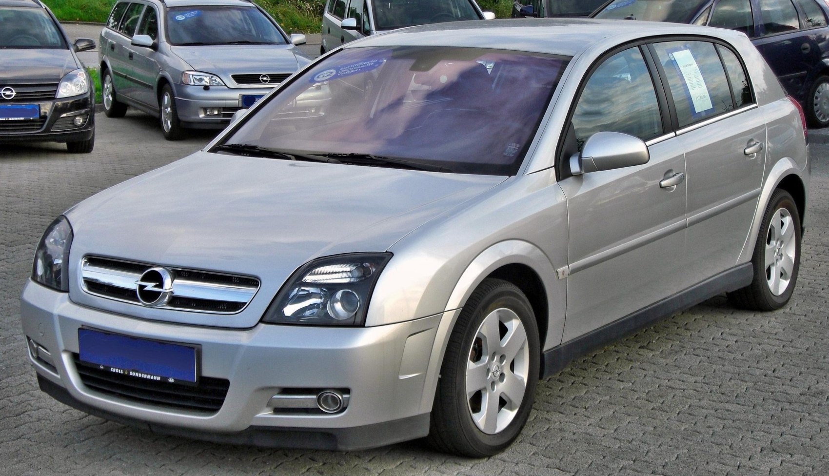 Opel Signum 2.0i 16V Turbo ECOTEC (175 Hp)