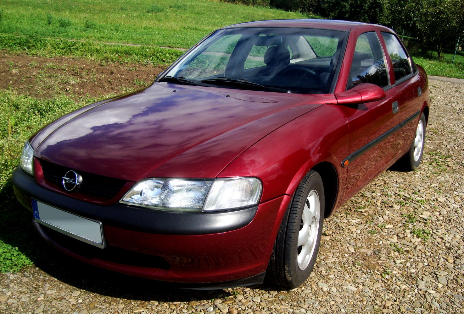 Opel Vectra 1.7 TD (82 Hp)