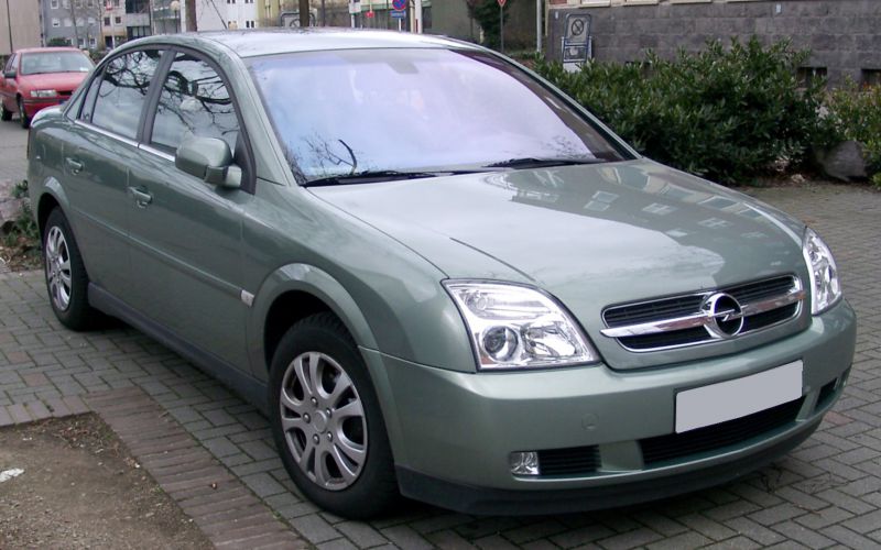 Opel Vectra 3.0 CDTI (177 Hp)